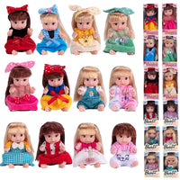 Thumbnail for DollyDreams | Magischer Spielspaß - Set mit niedlichen Puppen in bunten Kleidern