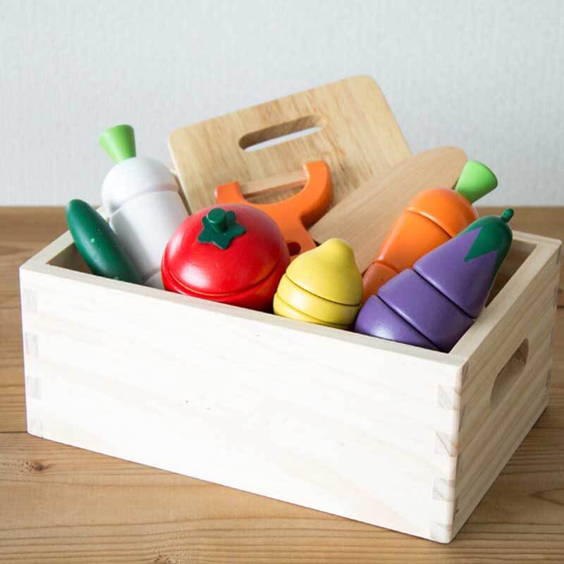 MiniChef | Playfully cooking - Wooden play kitchen with cuttable vegetables and fruit
