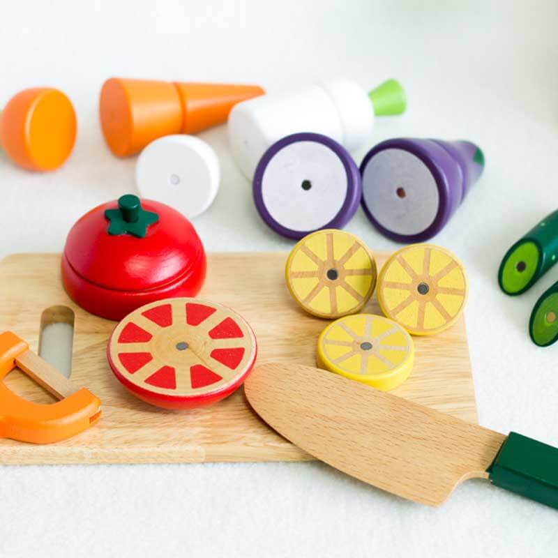 MiniChef | Playfully cooking - Wooden play kitchen with cuttable vegetables and fruit