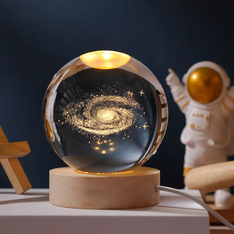 StarSphere | Apportez l'univers dans votre chambre - Lampe de nuit en cristal gravé 3D