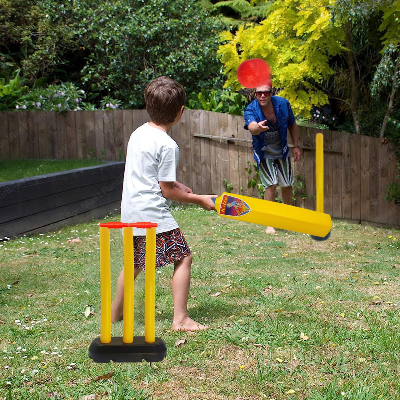 BatBoy | Colpisci un fuoricampo - Set completo di cricket in plastica per bambini