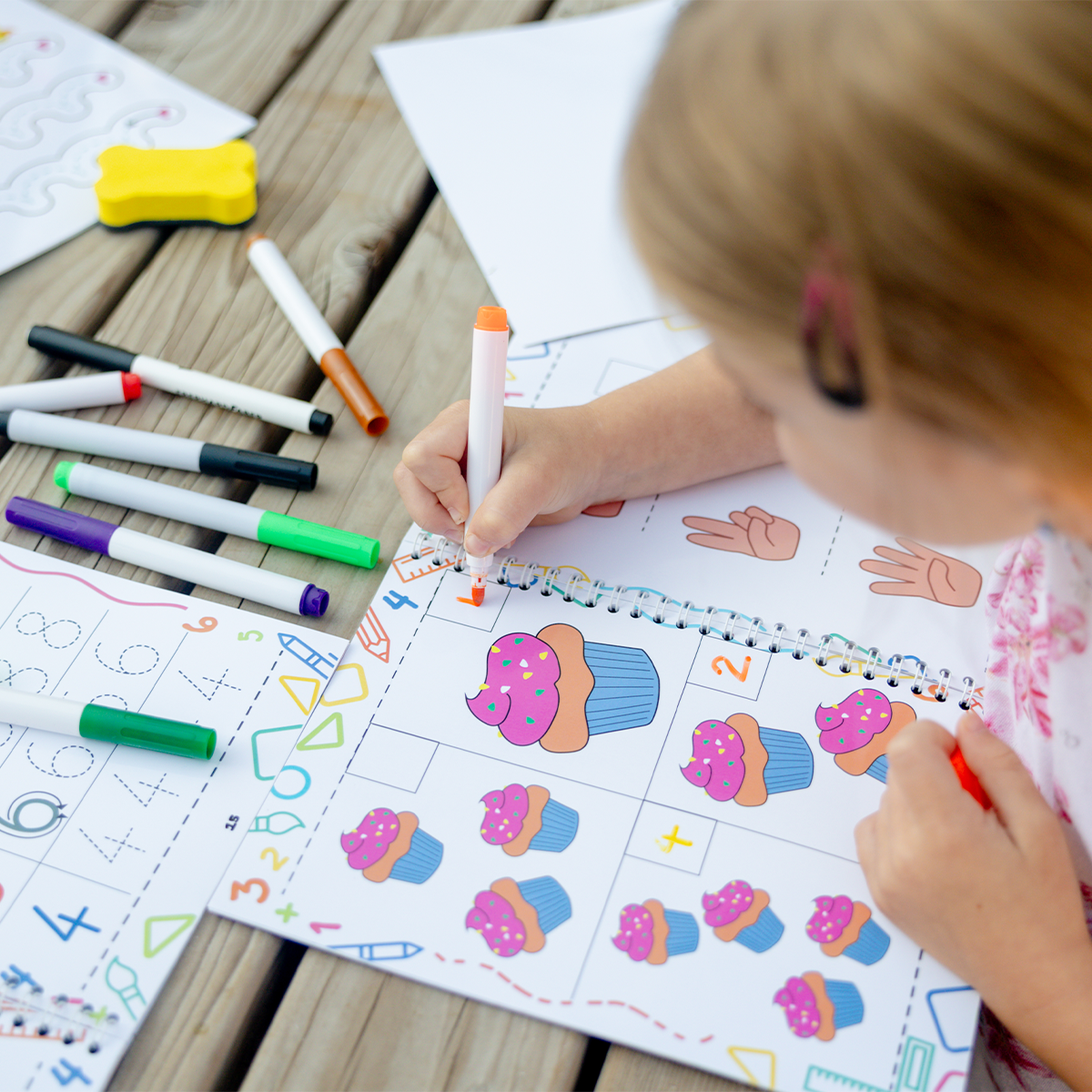 CuriousMath | Lekfullt räkna - Pedagogisk matematikbok för unga upptäckare