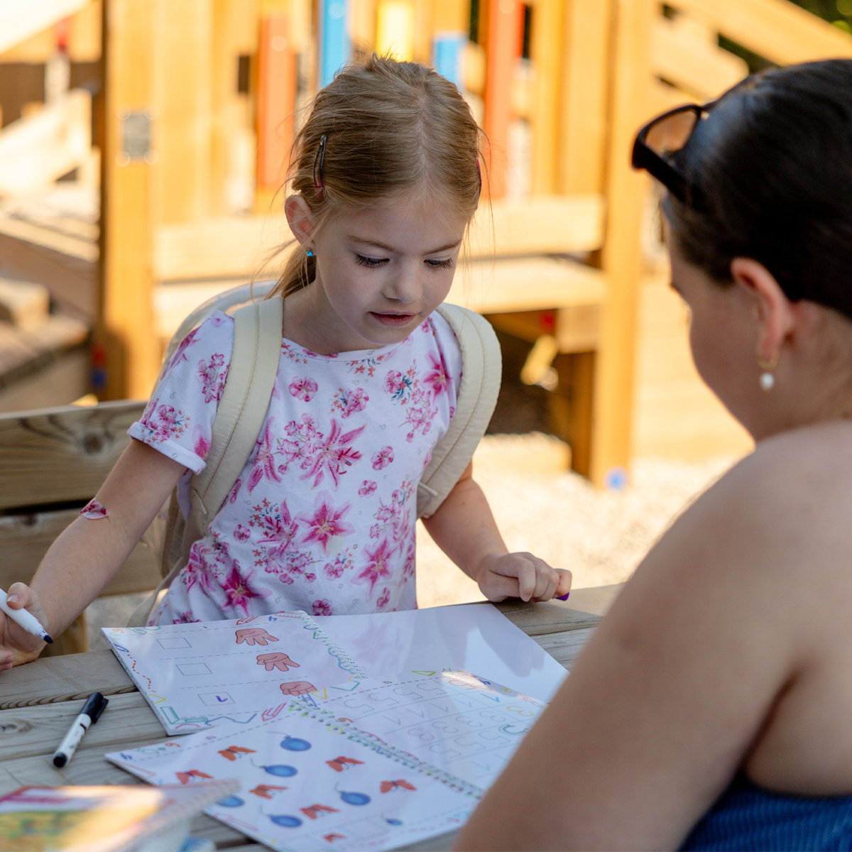 CuriousMath | Lekfullt räkna - Pedagogisk matematikbok för unga upptäckare