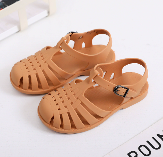 Kindersandalen Antislip, Sneldrogend en Comfortabel – Duurzaam voor Strand en Spelen 1