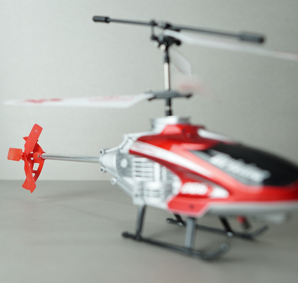 SkyFlyer | Abenteuerlicher Flug - Wiederaufladbarer RC-Helikopter mit unzerbrechlichen Rotorblättern und Infrarotsensoren