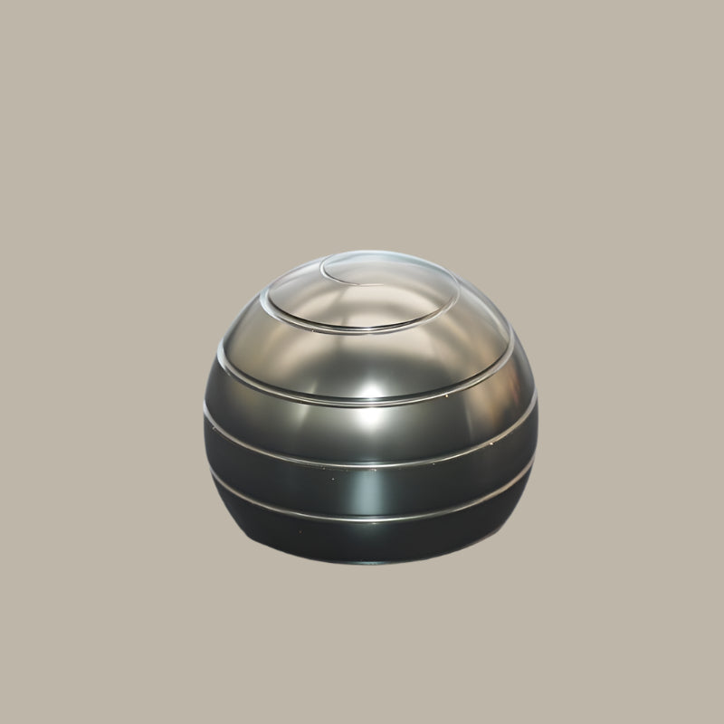 Spinova | Endless spinning movements - Luxury stress reliever for your desk