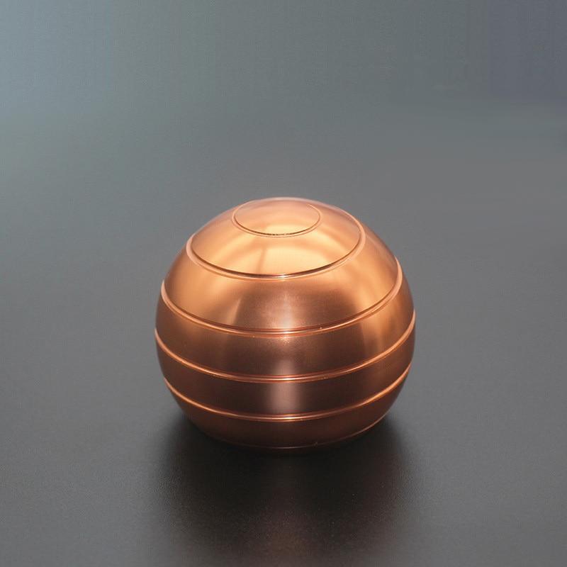 Spinova | Endless spinning movements - Luxury stress reliever for your desk