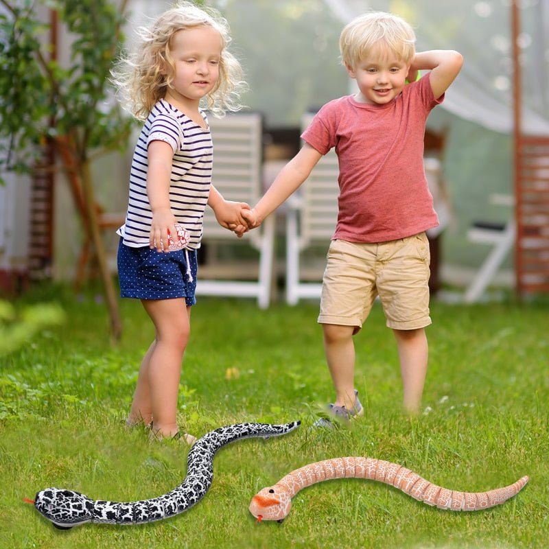 SnakeTrick | Hilarische schrikreacties gegarandeerd! - Afstandsbedienbare slang voor grappen en spel html Copy Edit