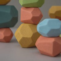 Thumbnail for EcoToys HolzBalance Steine | Entwickle Kreativität und Balance - 18 Holzbausteine
