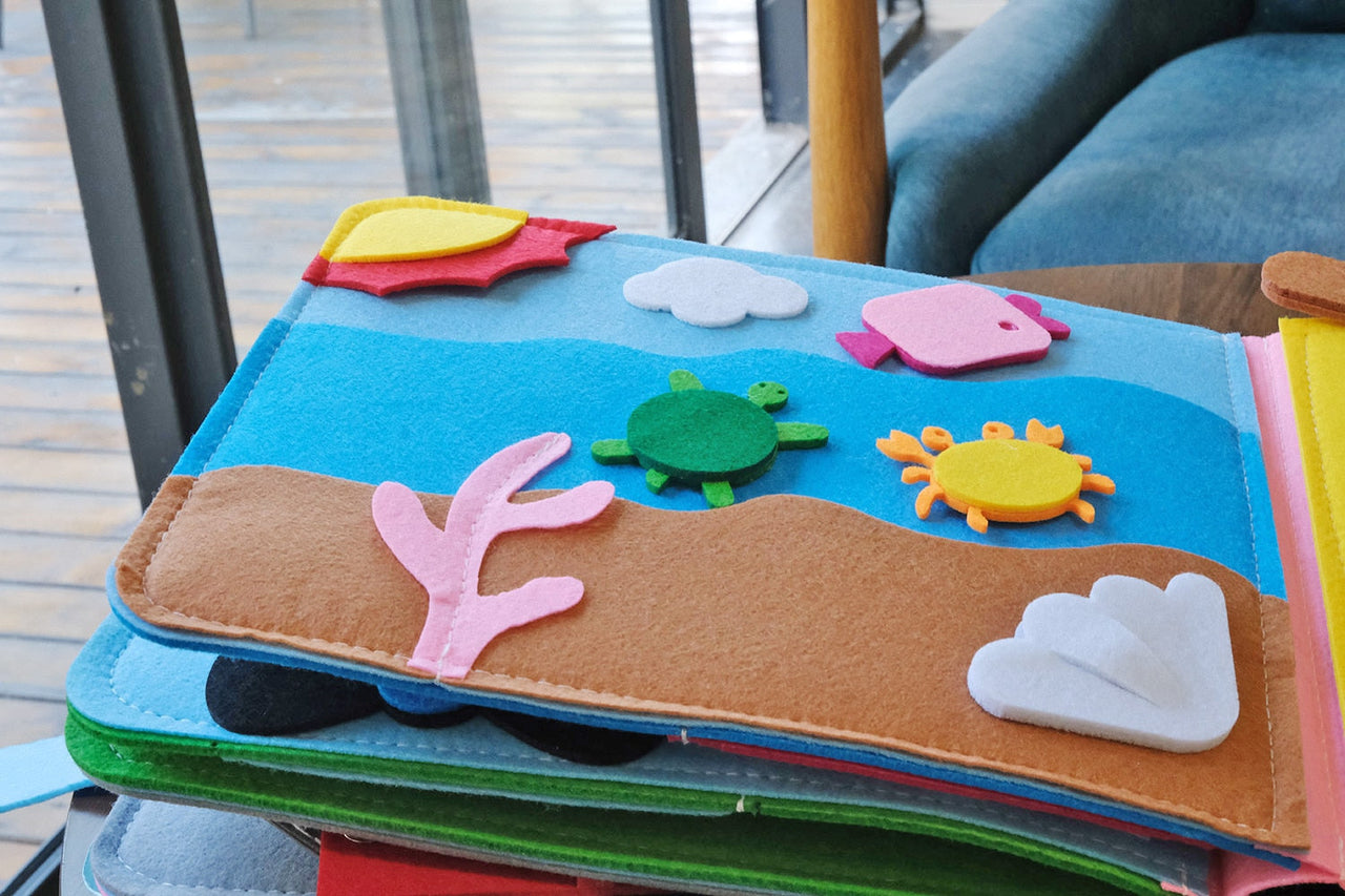StoryTime Explorer | Rozwijaj przyjemność czytania i kreatywność - Montessori Książka z opowiadaniami