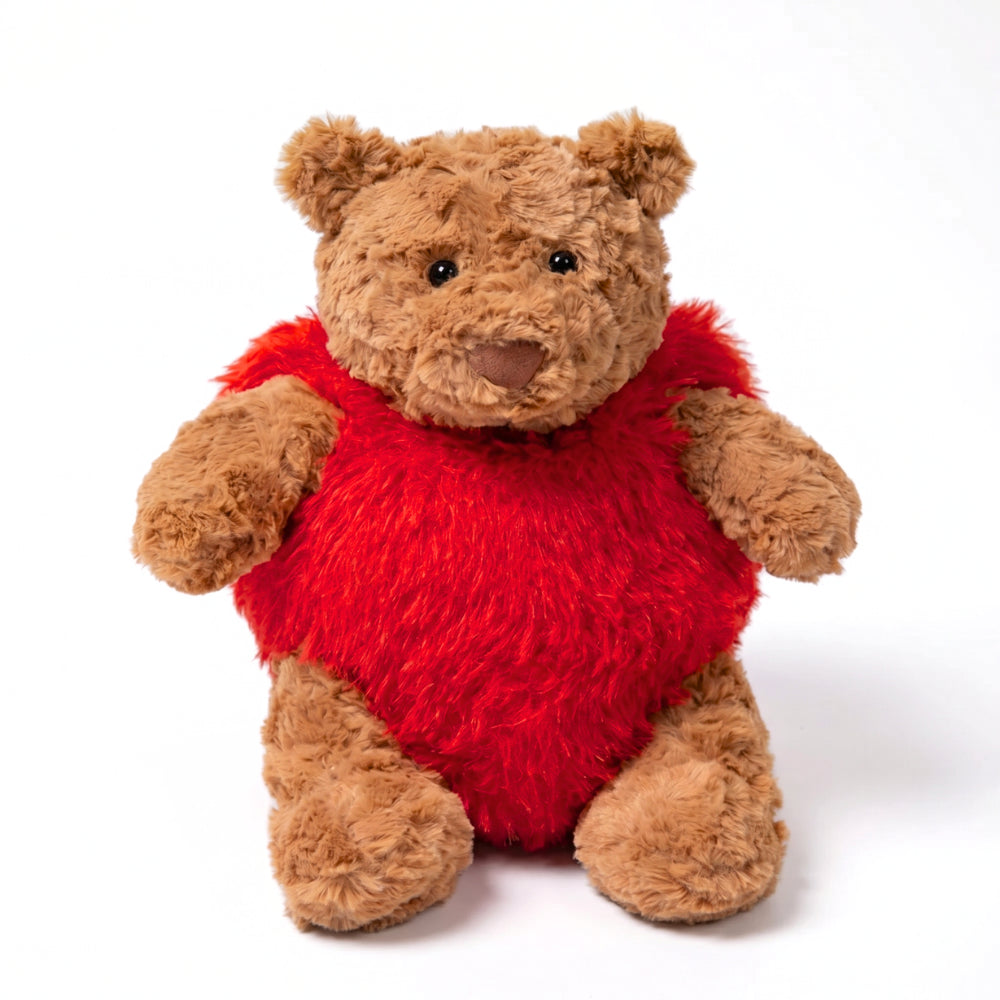 DressyCuddle teddybeer knuffel in rood pluche outfit, zacht bruin met vriendelijk gezicht