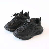 Thumbnail for Zwarte chunky kinderscneakers met diepe zool en elastische veters, beide paren zichtbaar