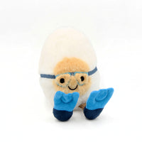 Thumbnail for EggBuddy knuffel | Zacht pluche ei-karakter met kostuum – Knuffelen met stijl